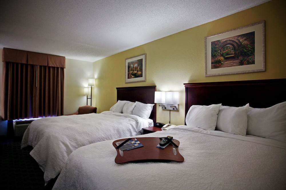 Hampton Inn Carrollton, GA 24/75
