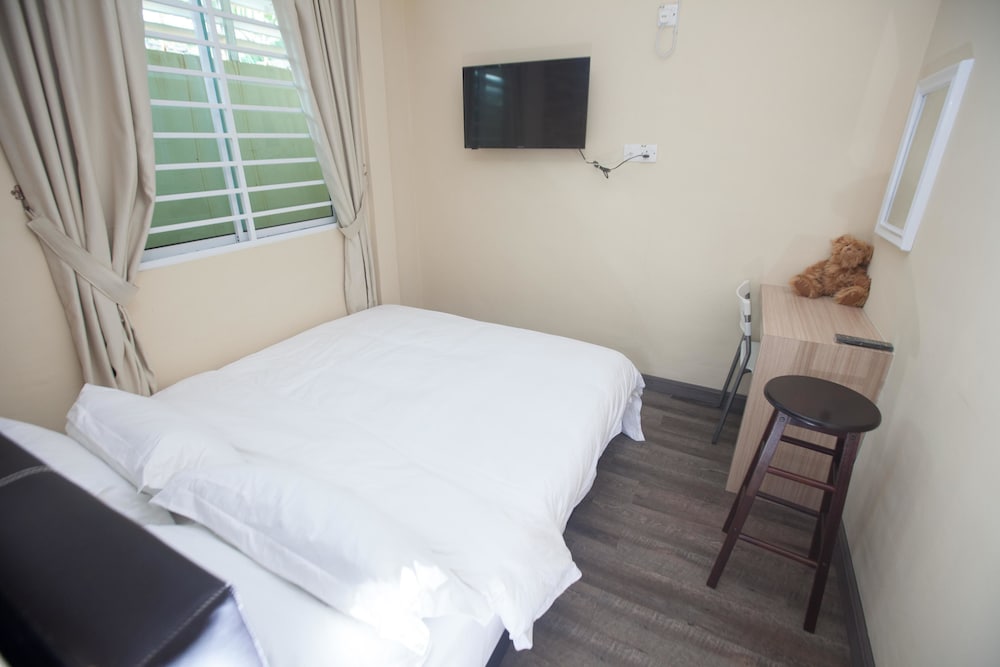 Natol Motel L.A 21/50