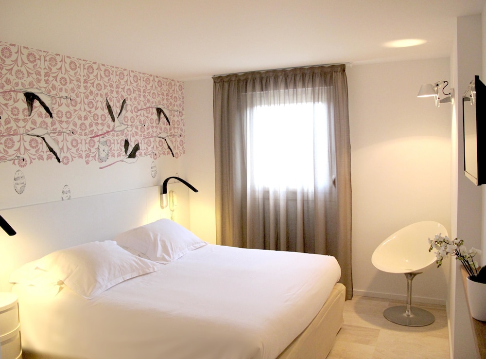 Hotel Alcyon 11/41