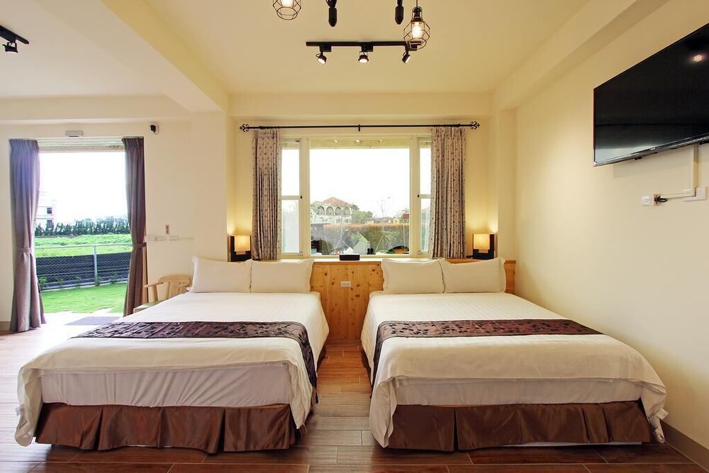 Cai Feng B&amp;B 5/37