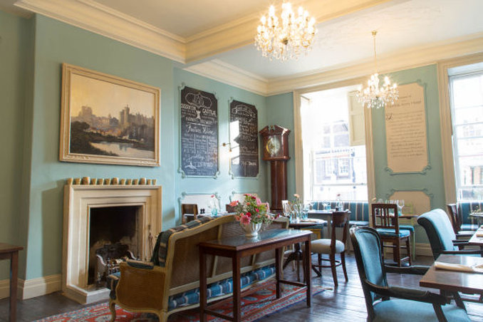 Norfolk Arms Hotel 33/55