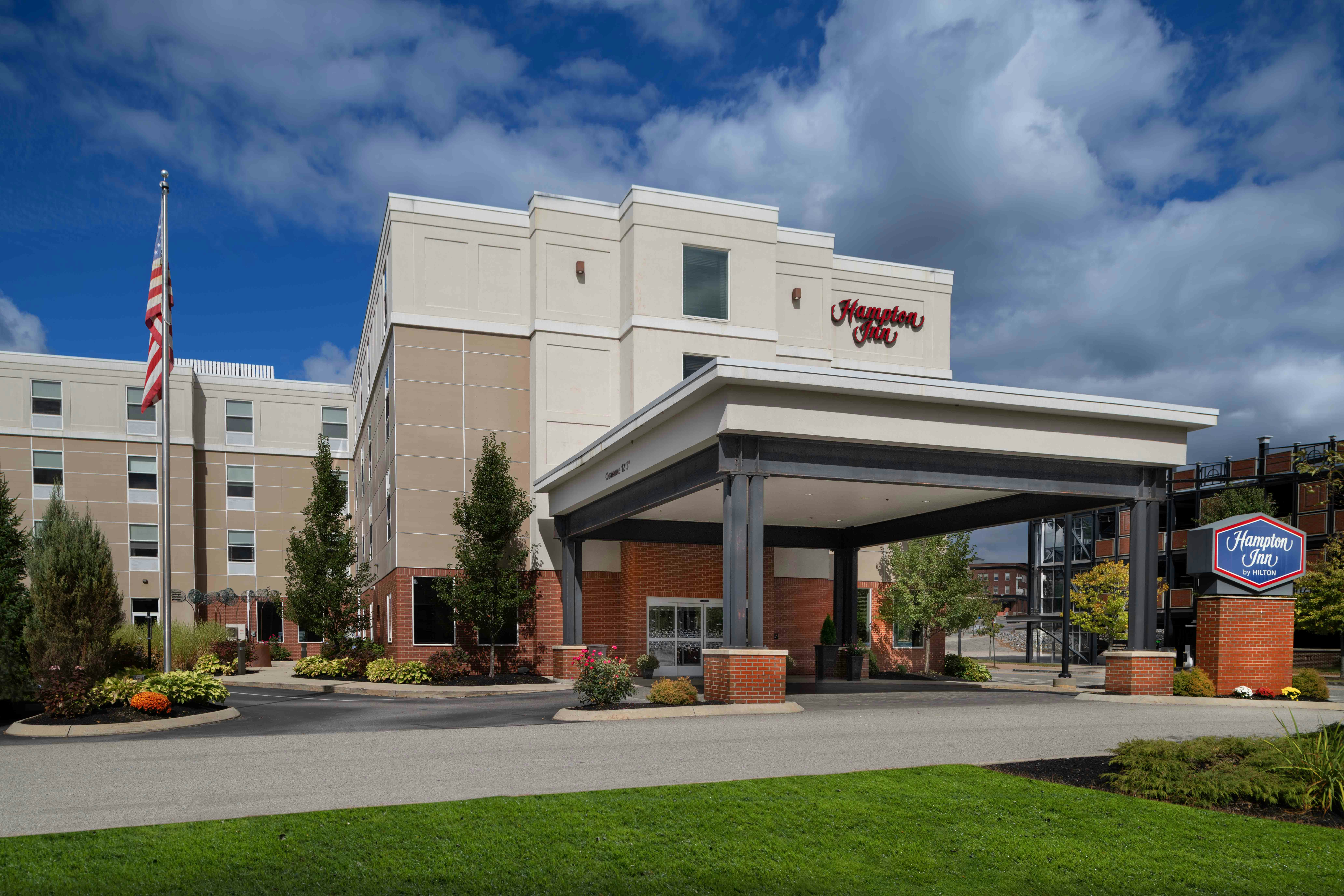 Hampton Inn Lewiston-Auburn 6/51