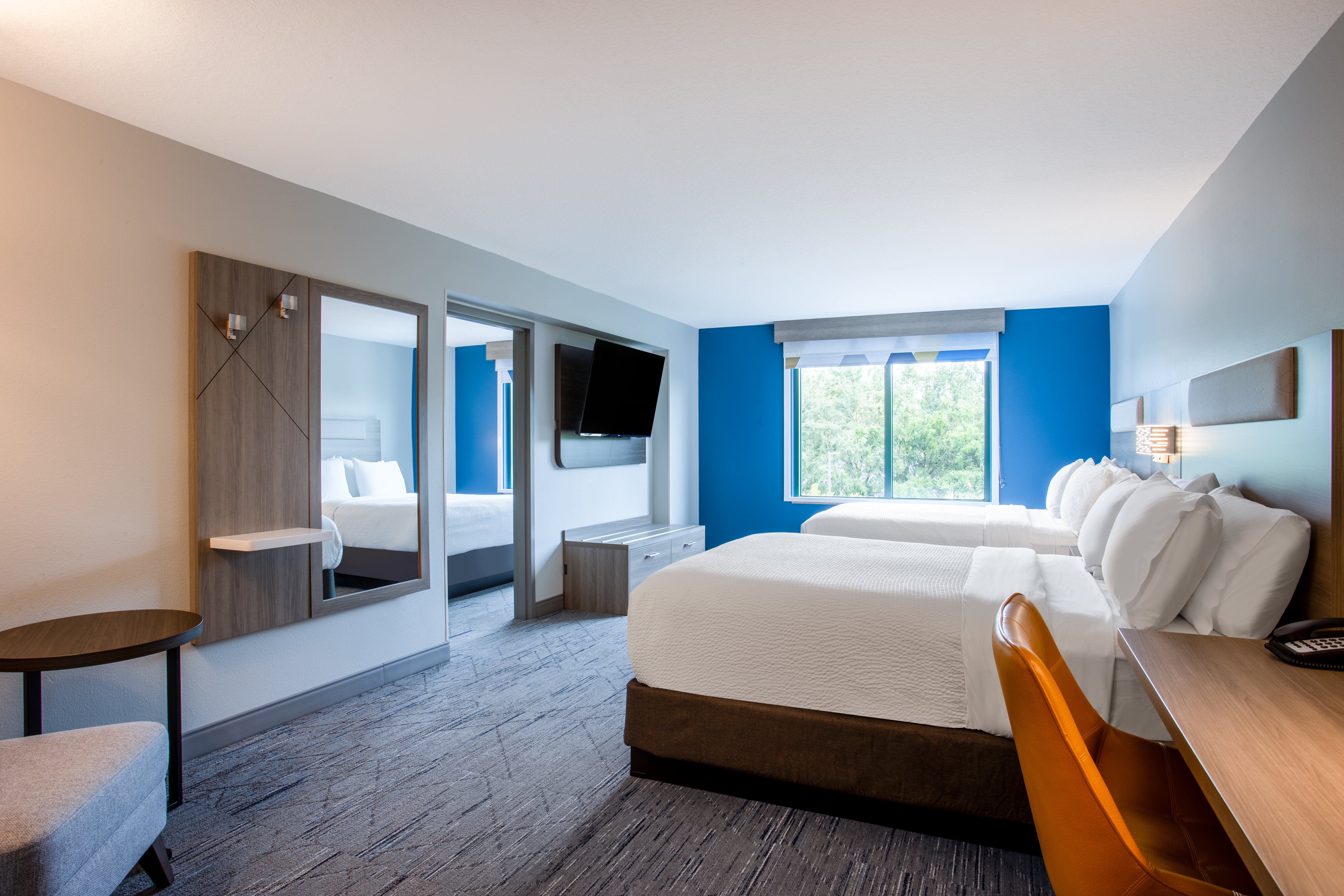 Holiday Inn Express & Suites Bradenton East-Lakewood Ranch 15/50