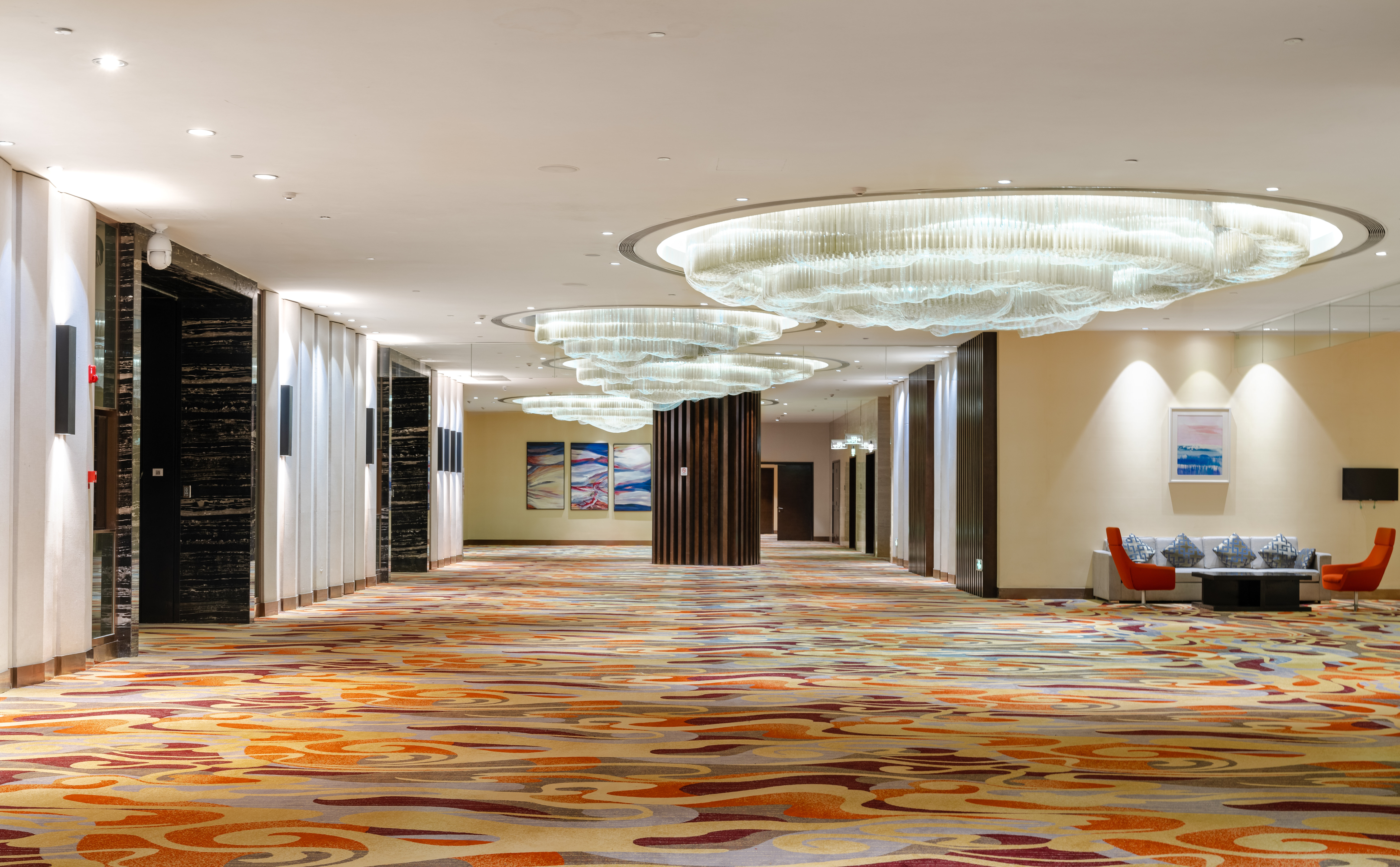 CROWNE PLAZA WUXI TAIHU 8/76