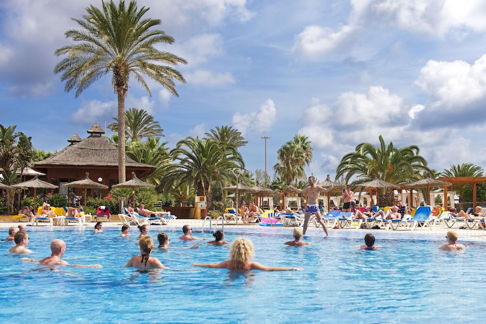Elba Carlota Beach & Convention Resort 9/72