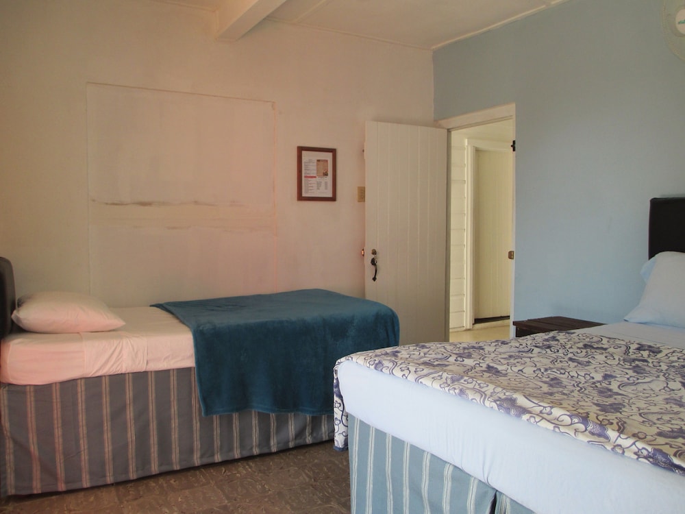 Kingsworth Hostel 18/42