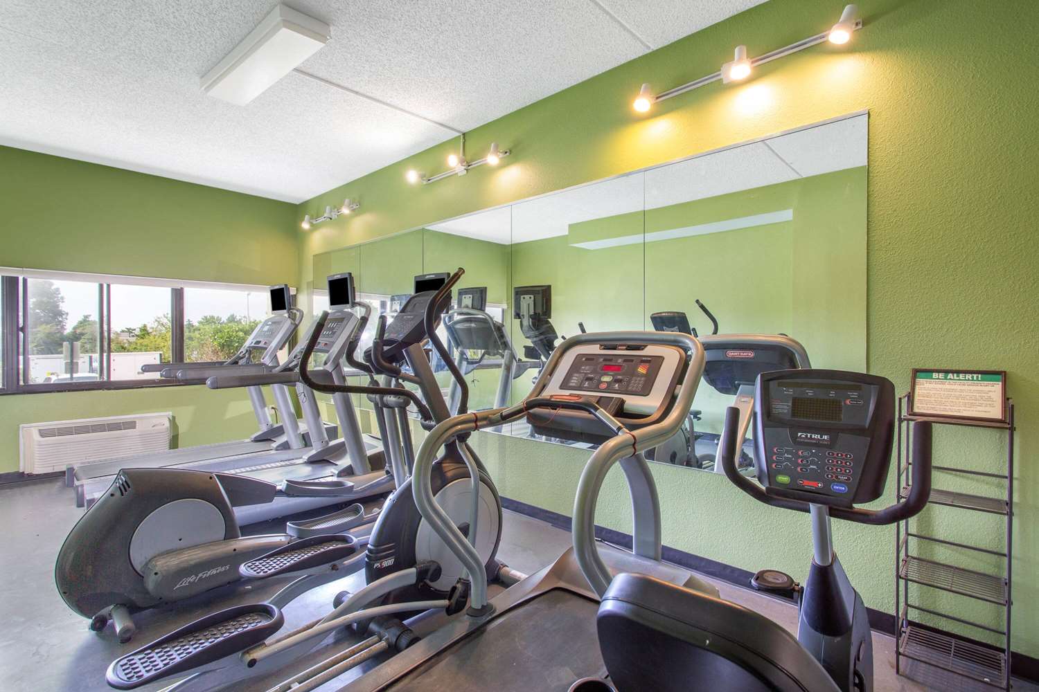 Days Inn by Wyndham Absecon Atlantic City Area 24/39