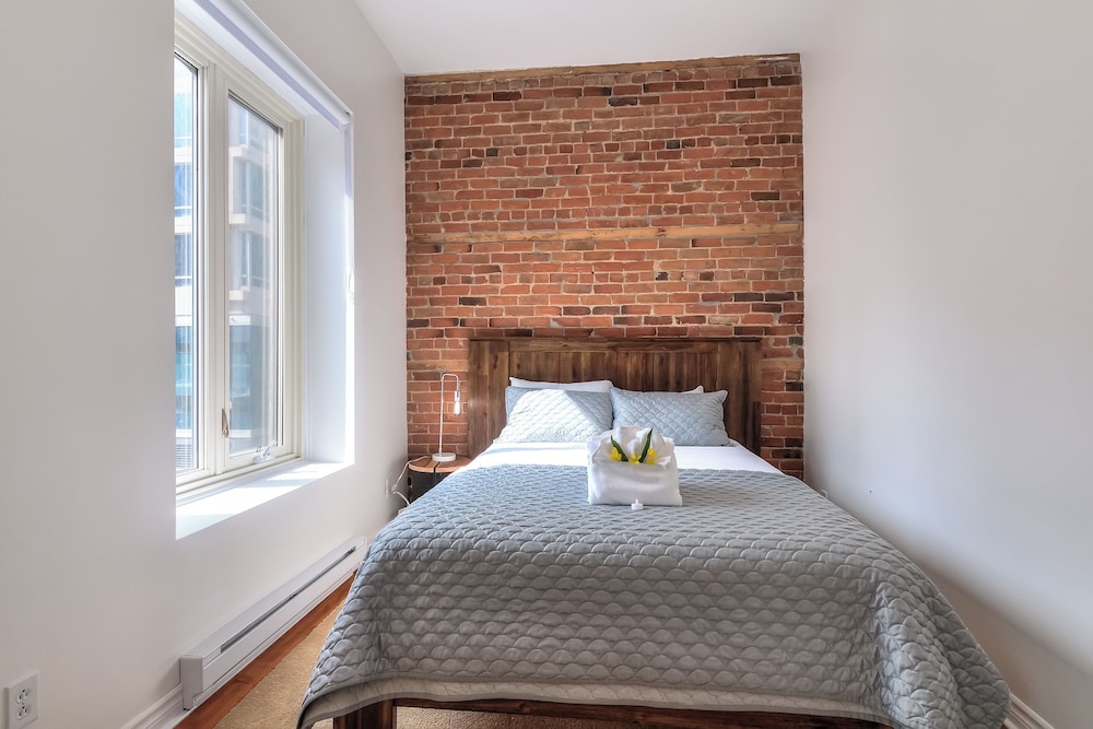 1 BEDROOM, APARTMENT