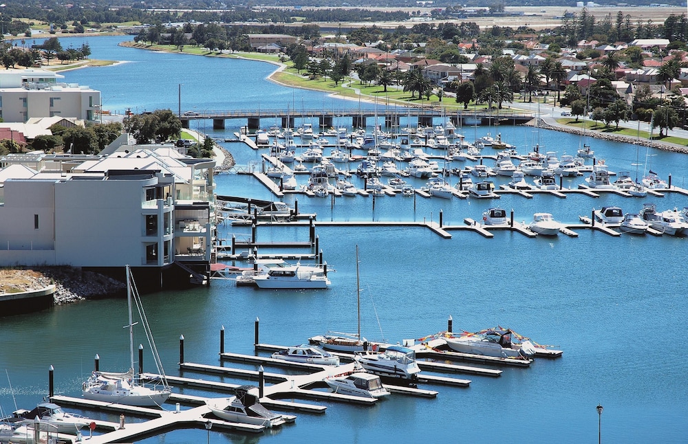 Oaks Glenelg Liberty Suites، أديليد 73/80