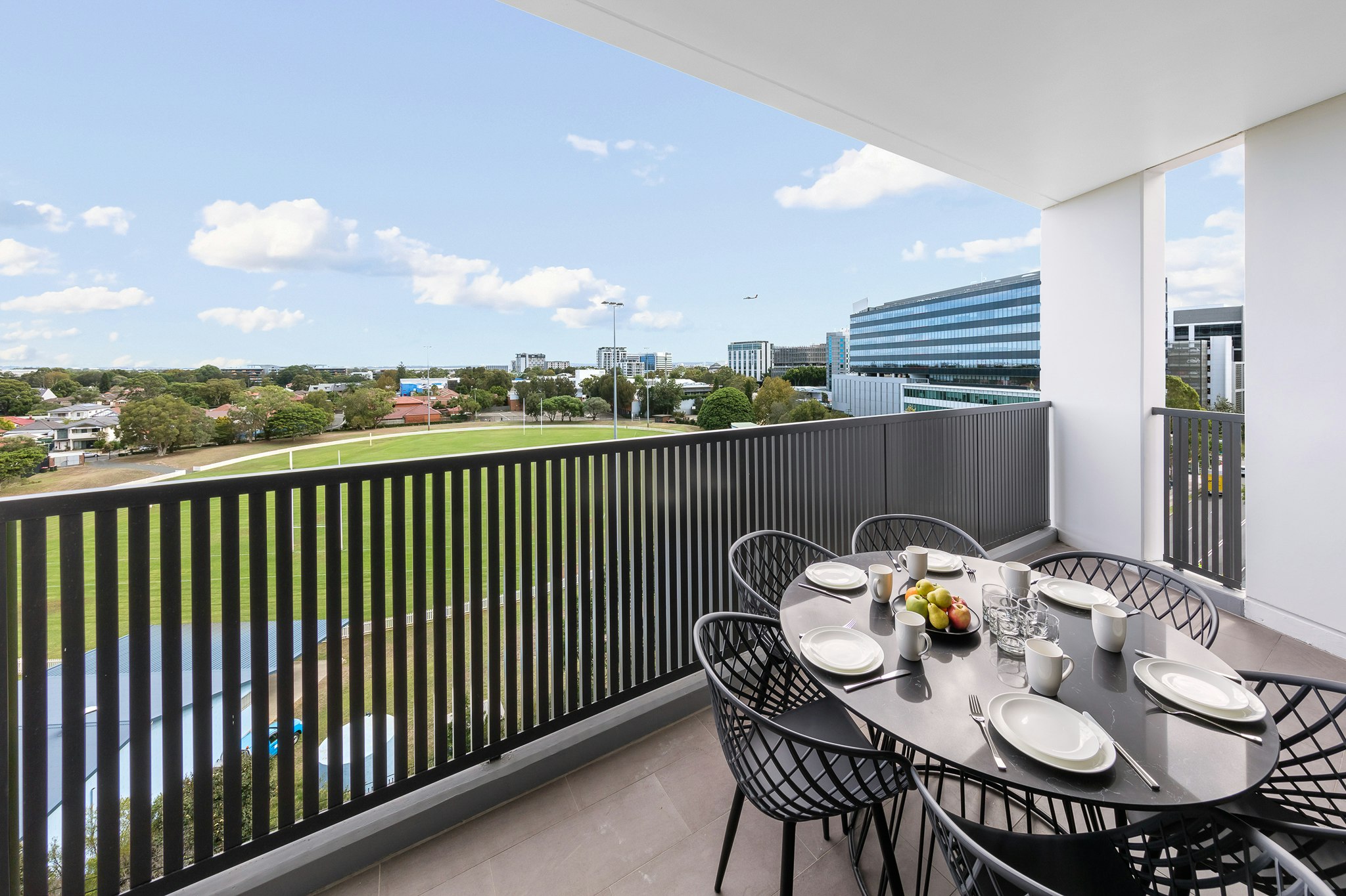 Meriton Suites Coward Street 39/50