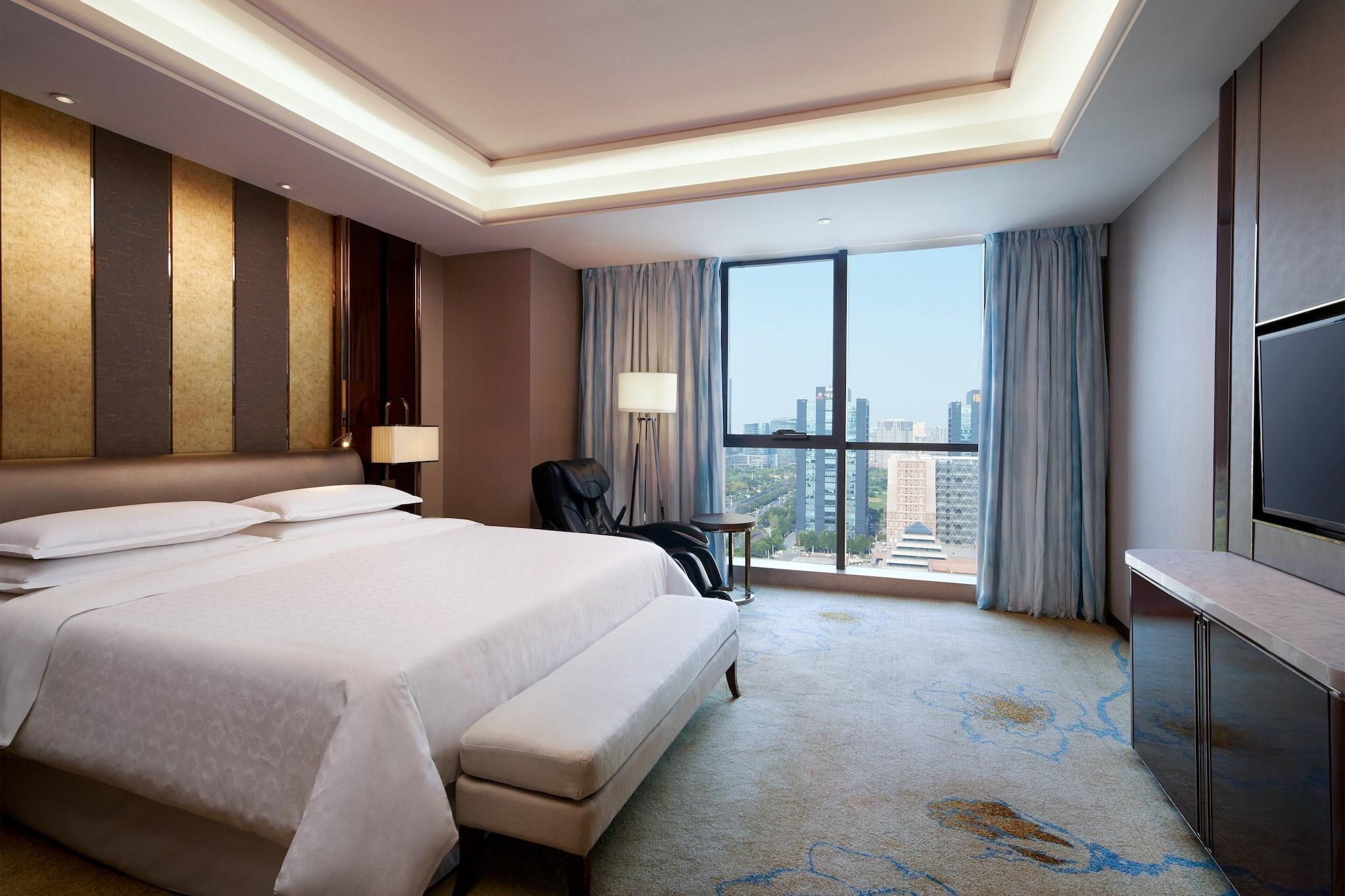 Aloft Zhengzhou Zhengdong New District 20/66
