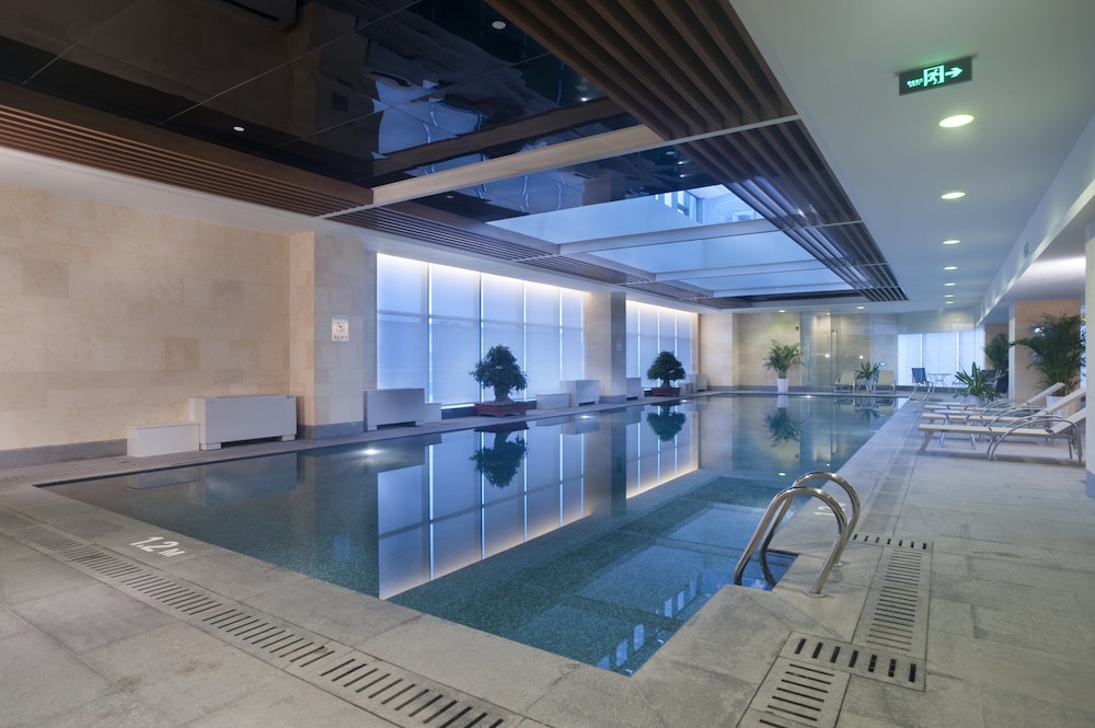 Holiday Inn Tianjin Riverside 35/79