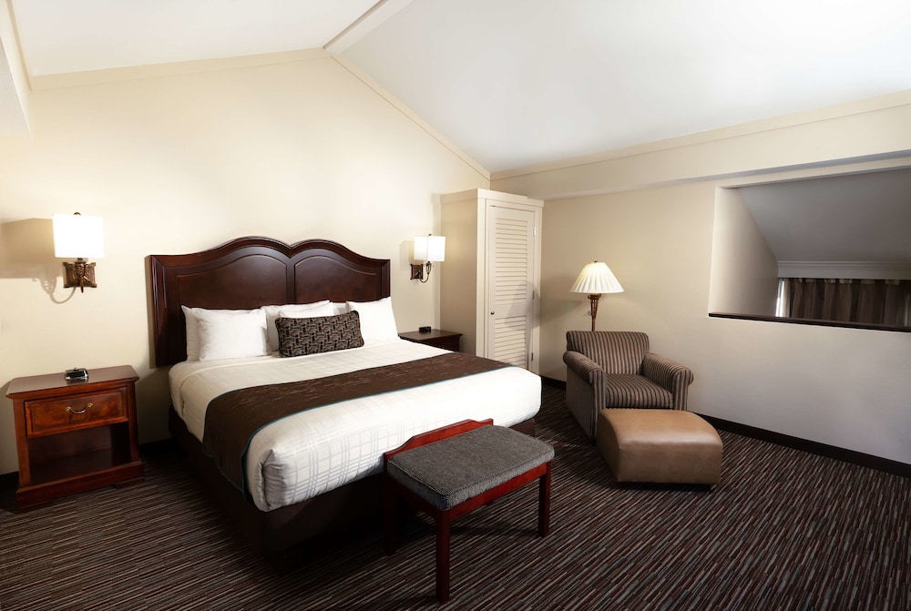 Best Western Plus Inn At The Vines 19/43