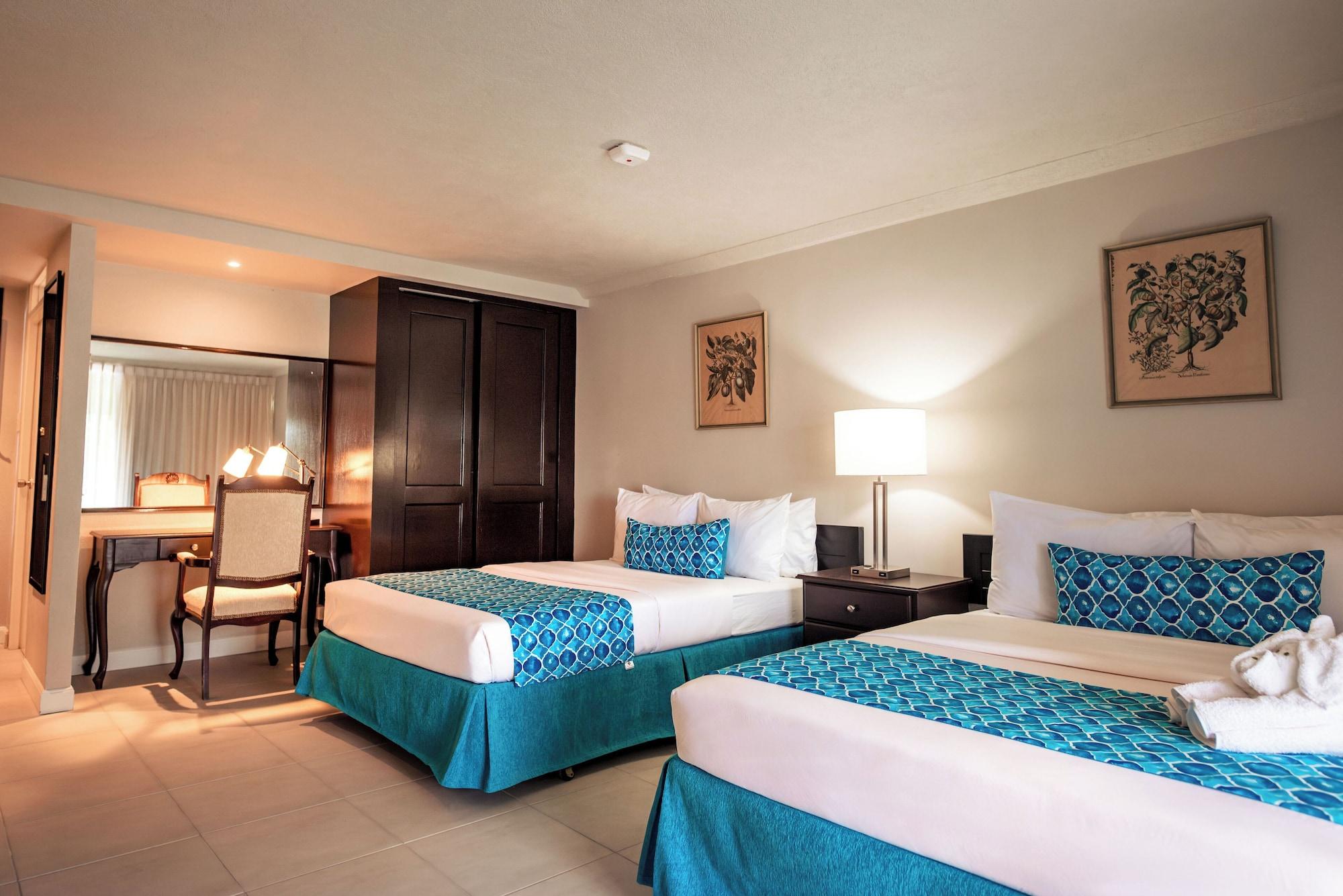 Room, Golf Course View، MOUNT IRVINE BAY RESORT 2/4