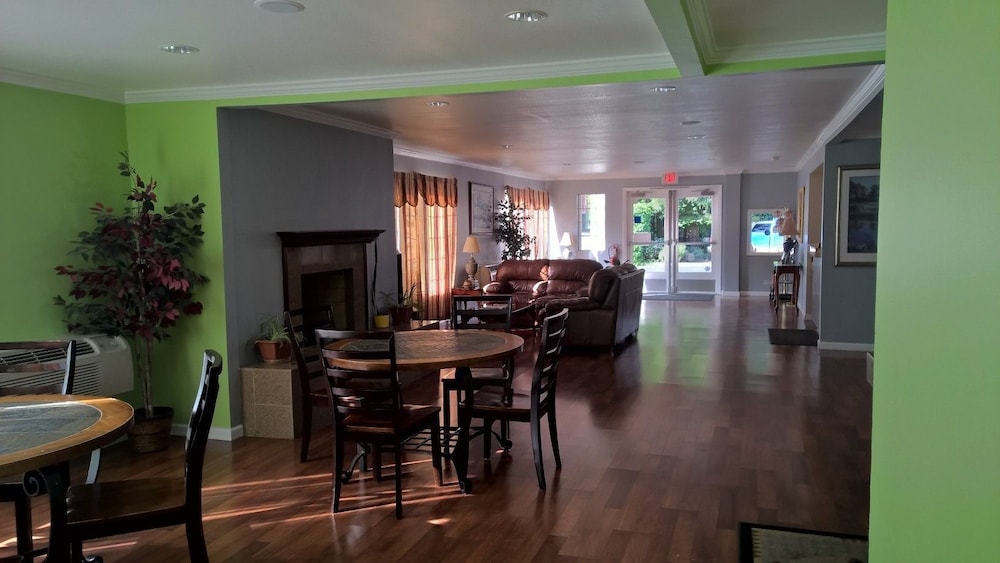 Heritage Inn Express Chico 37/55
