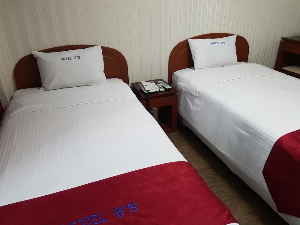 Gwang Jang Hotel 16/38