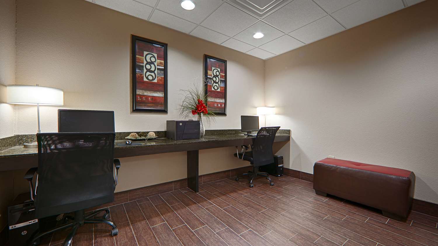 Best Western Plus Cushing Inn & Suites 8/8