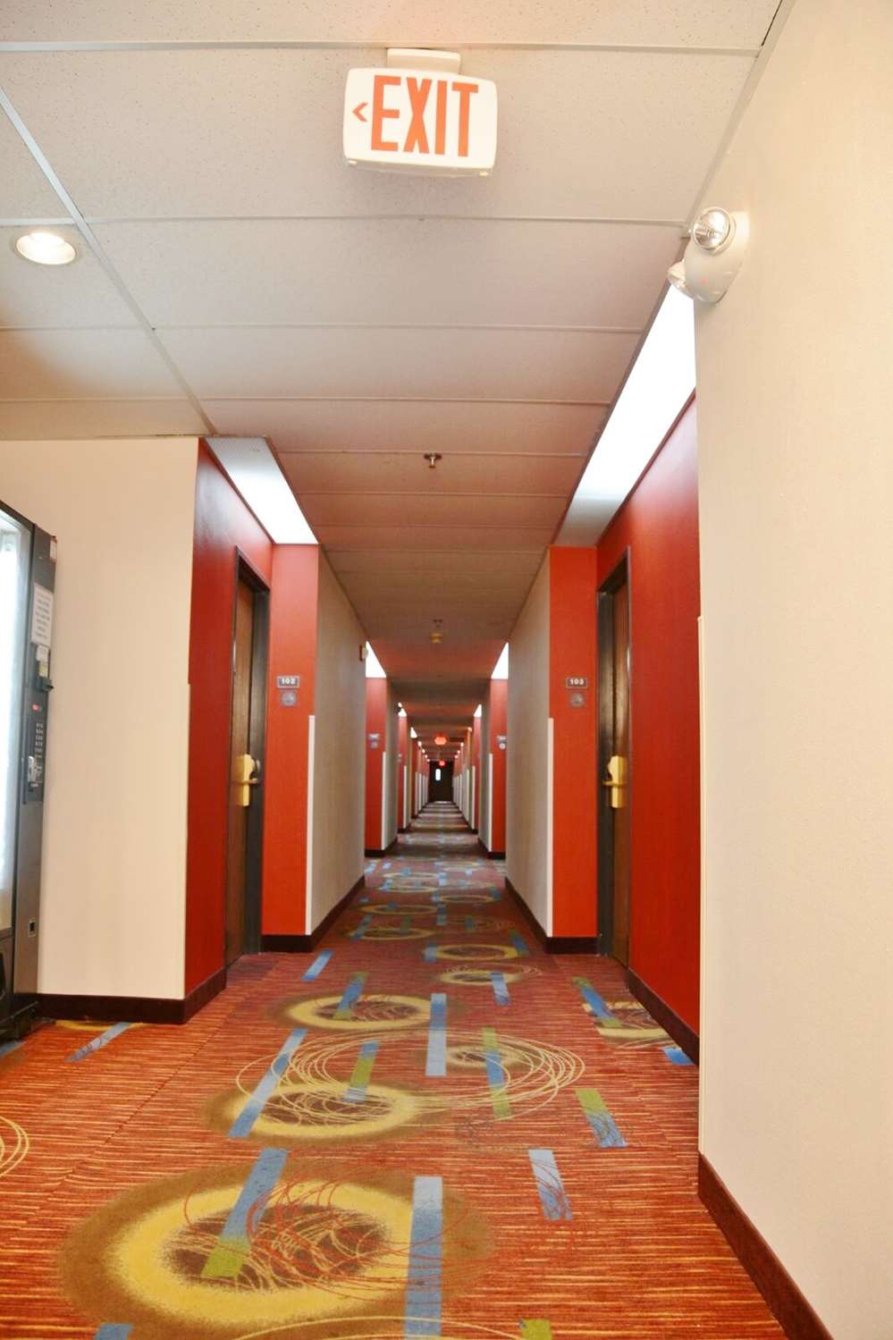 Country Hearth Inn & Suites Kenton 3/47