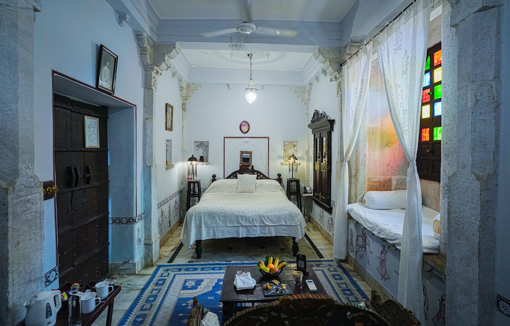 Rawla Narlai Luxury Heritage Hotel 50/50