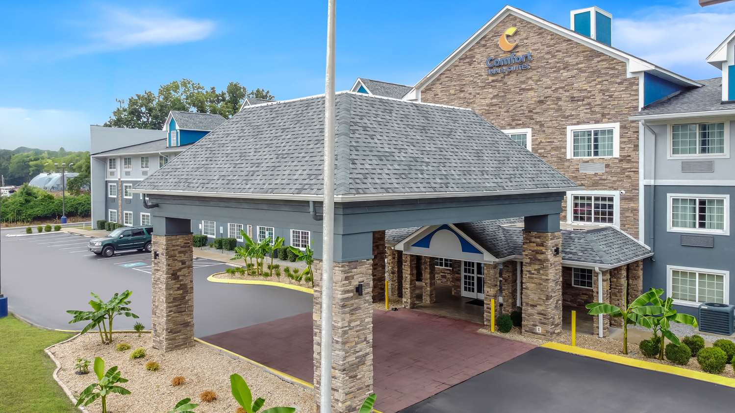 Comfort Inn & Suites Nashville Near Tanger Outlets I-24 Antioch 20/21
