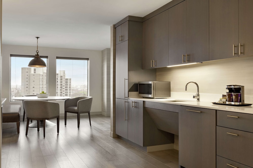 Doubletree Suites By Hilton Hotel Boston-Cambridge 59/76
