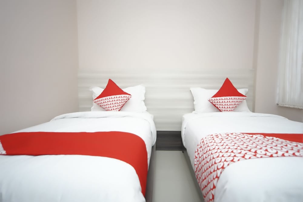 OYO 270 Madinah Residence Syariah 16/26