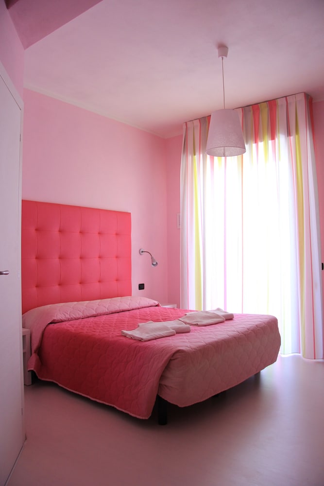 Hotel Leonardo &amp; Residenza Marconi 19/50