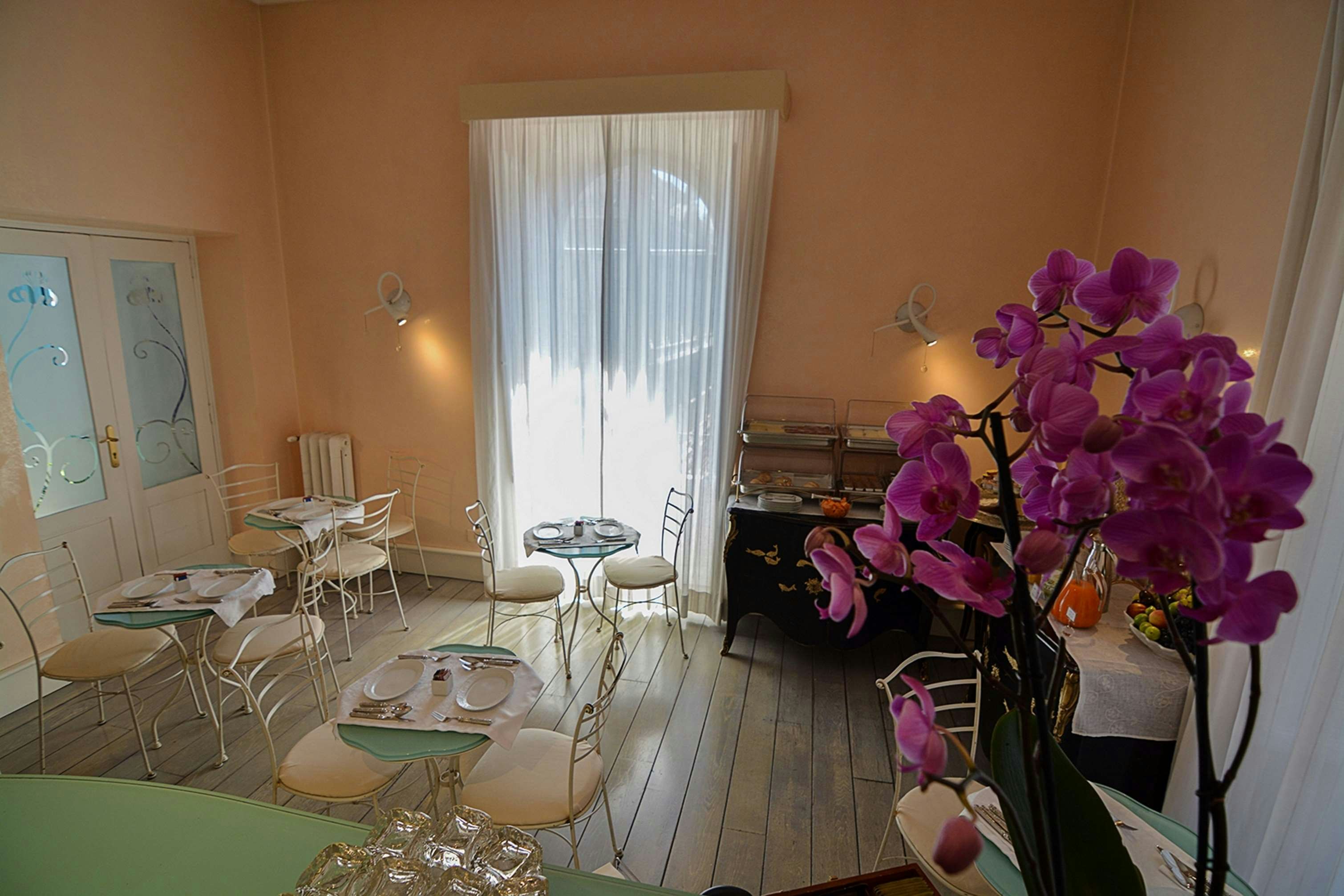 Hotel Lilium 9/16