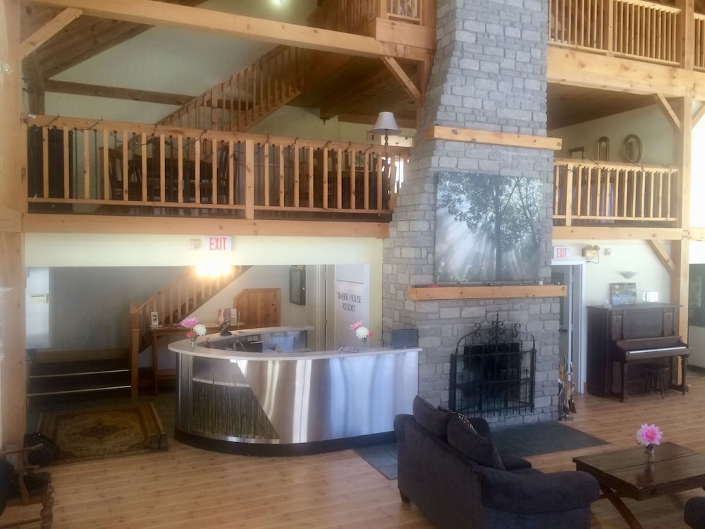 Timber House Resort 44/64