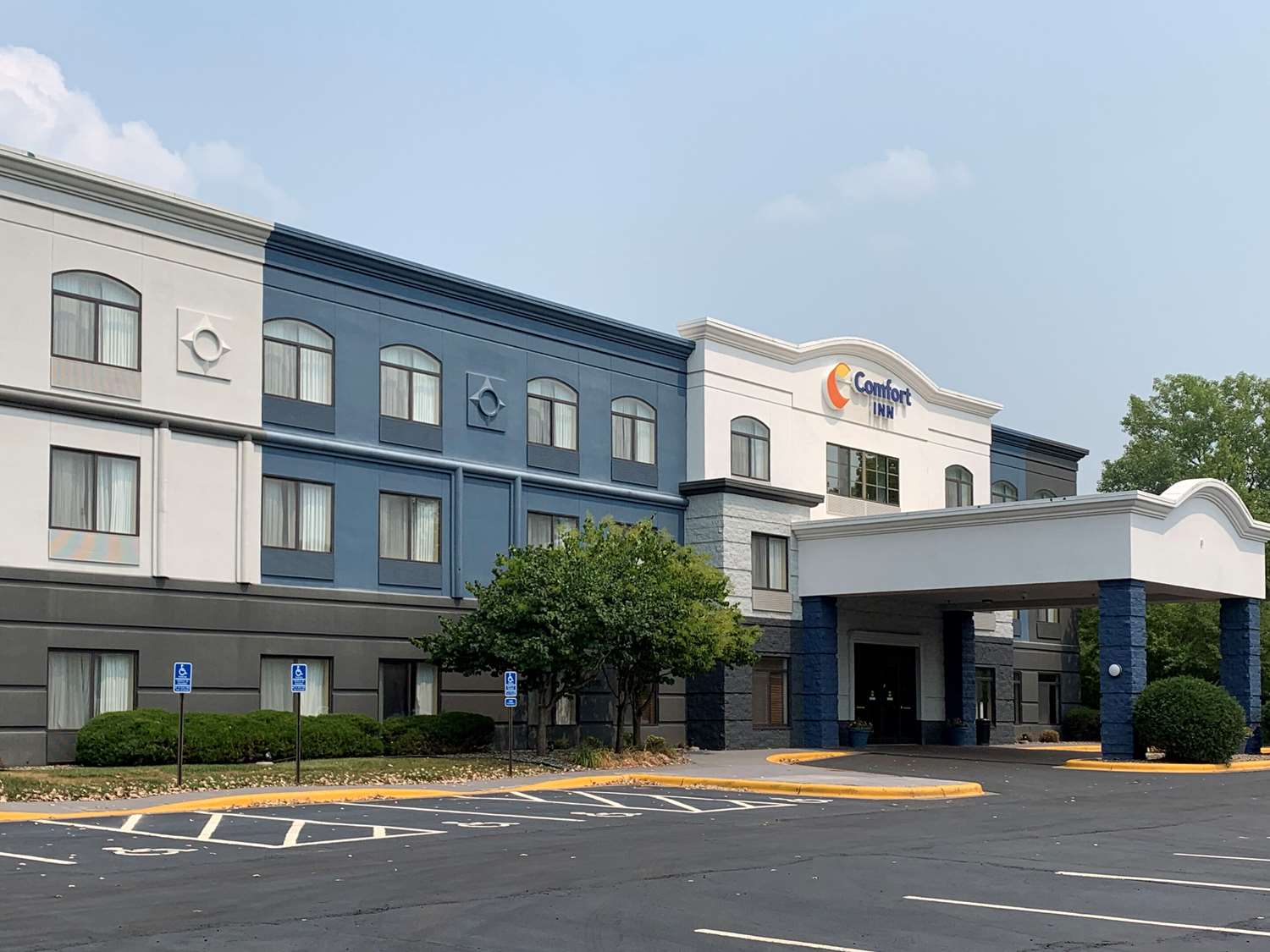 Comfort Inn Saint Paul East MN 19/19