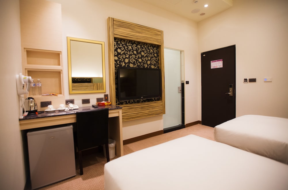 Kaishen Hotel 13/30