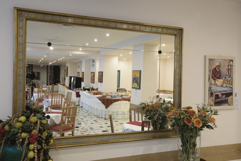 iH Hotels Milano St John 3/27