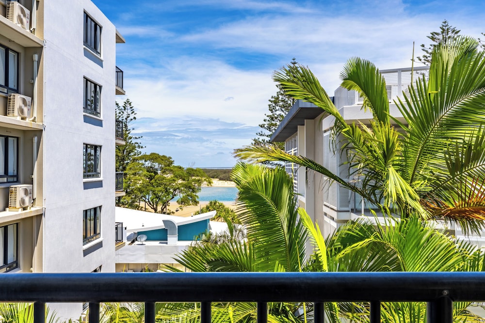 Belaire Place 42/50