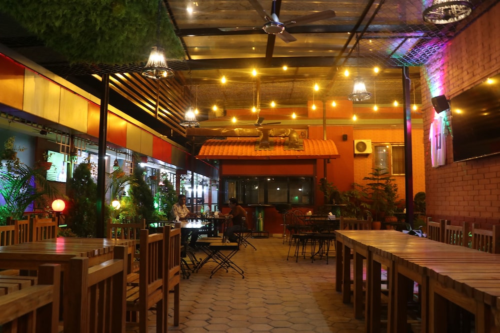 Hotel Imperial Kathmandu 17/19