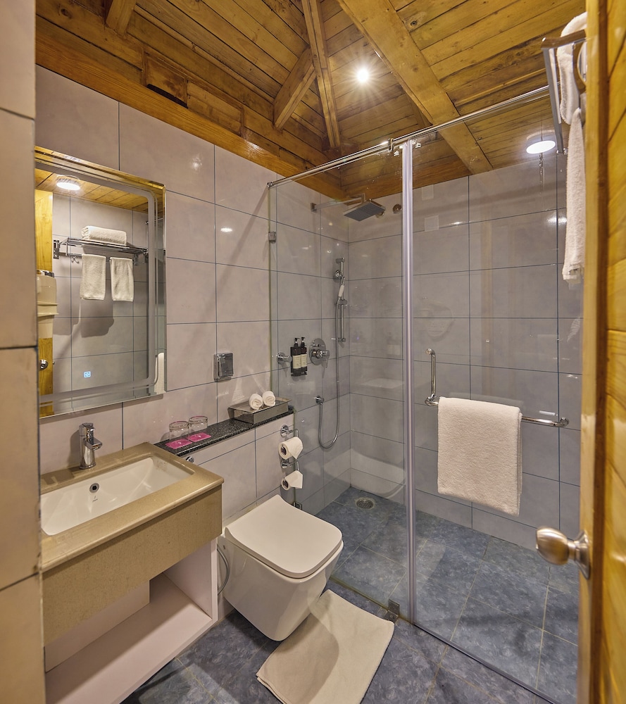 Suite, Double Bed