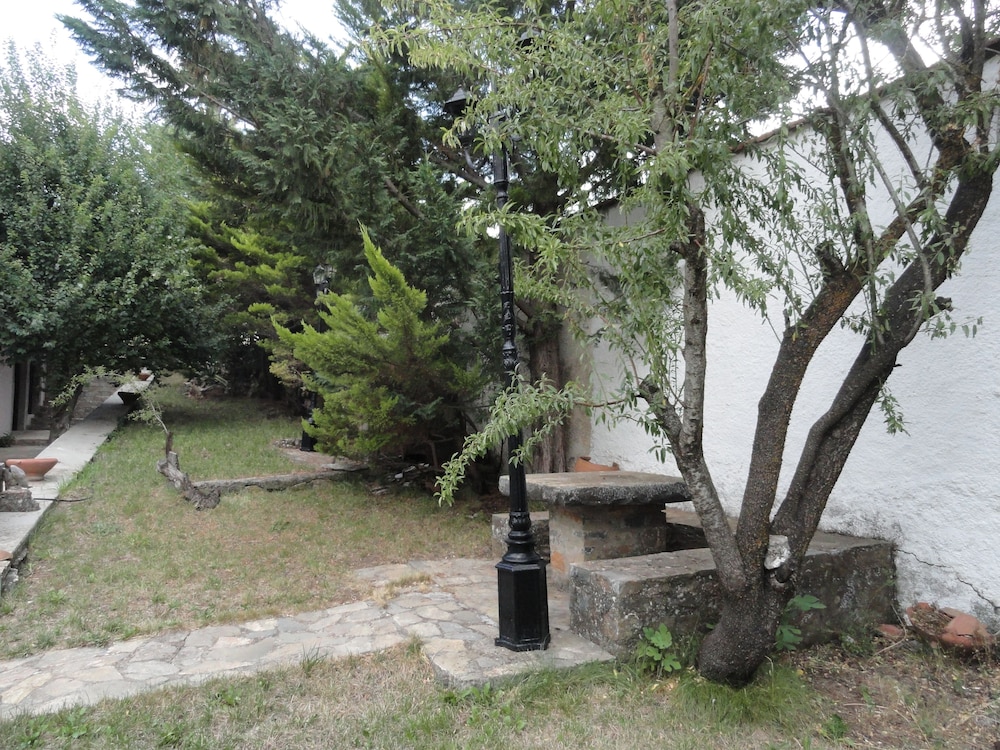 Zeus House 29/36