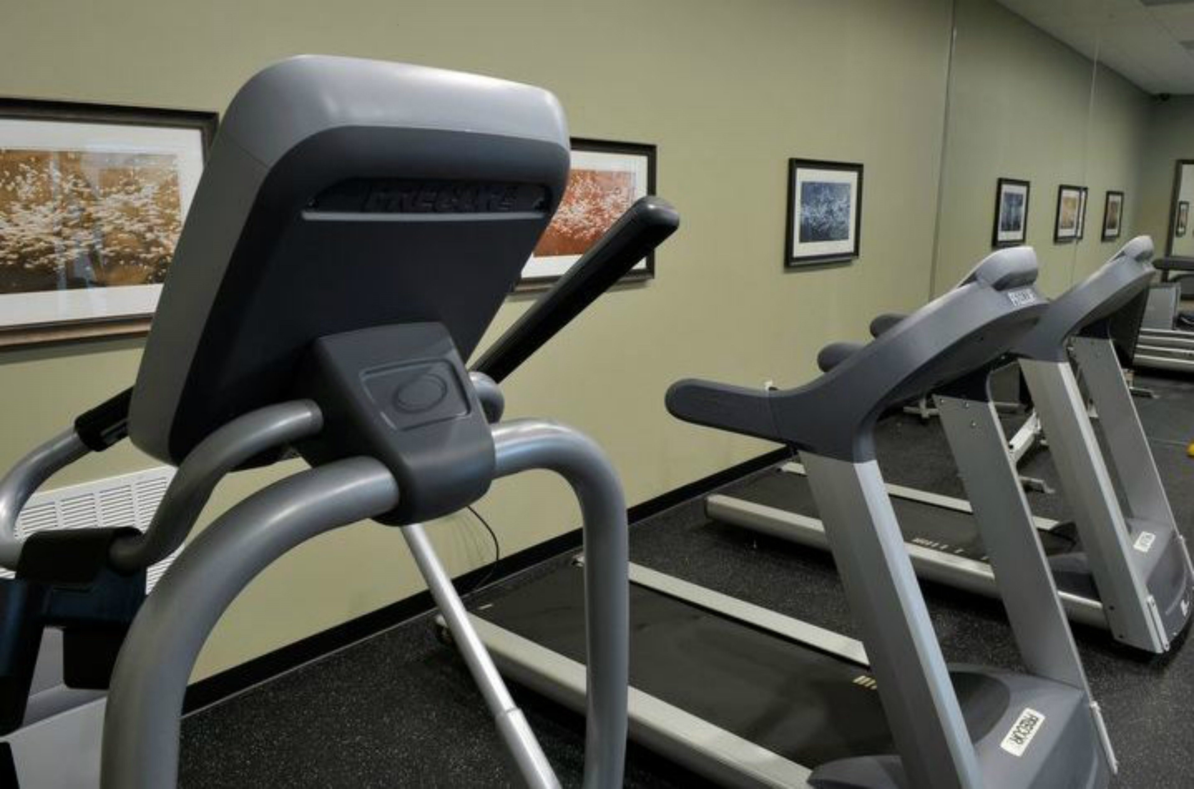 Staybridge Suites St. Petersburg FL 38/79