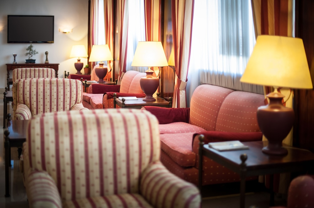HOTEL UNZAGA PLAZA 30/63