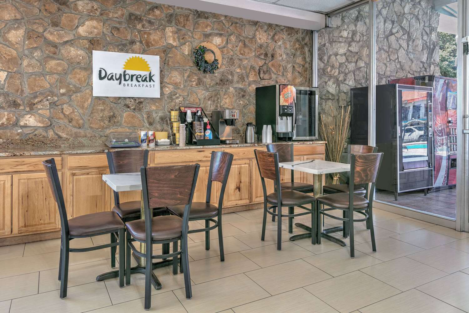 restaurant cafeteria