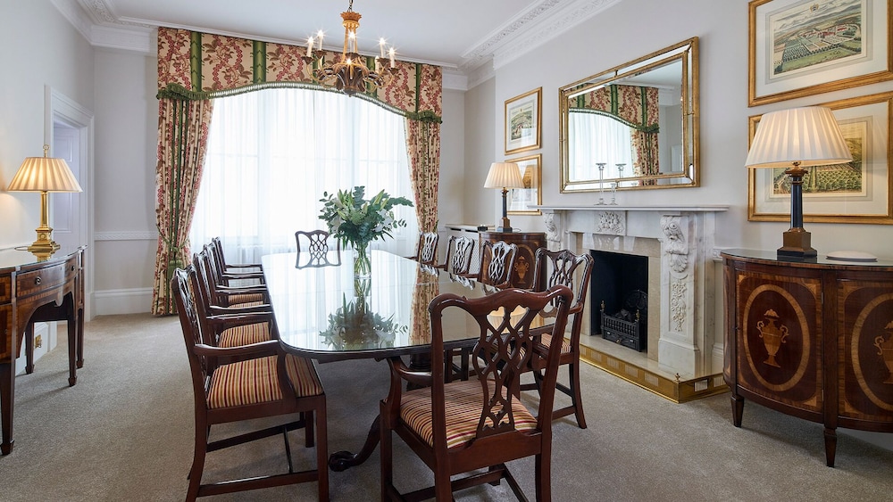 Cheval Hyde Park Gate 54/61