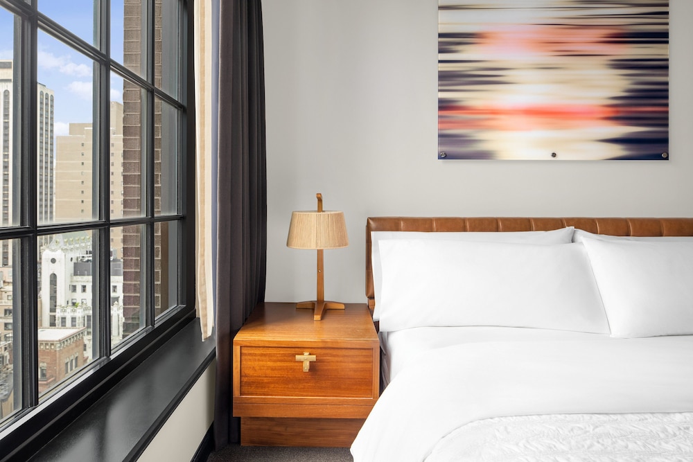 Le Meridien New York Central Park 15/30