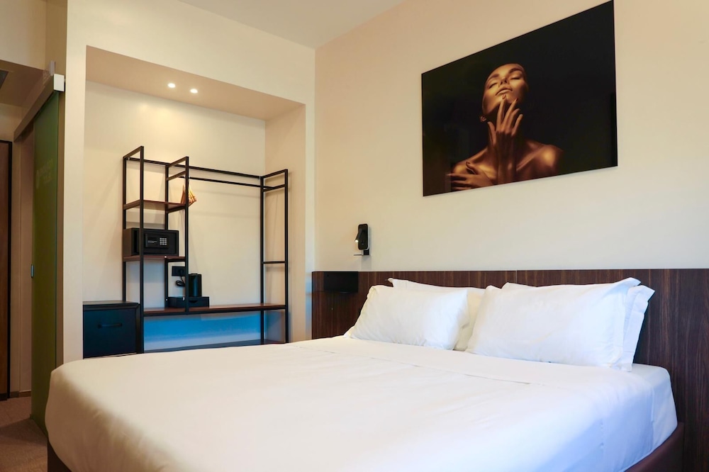 Best Western Hotel Revolution 9/51