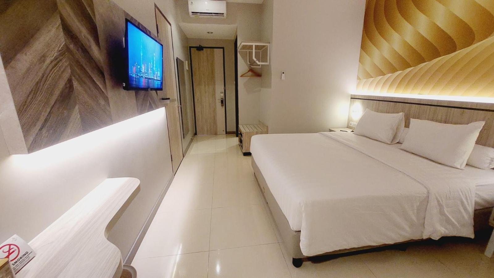SIP Azana Hotel Jayapura 6/50