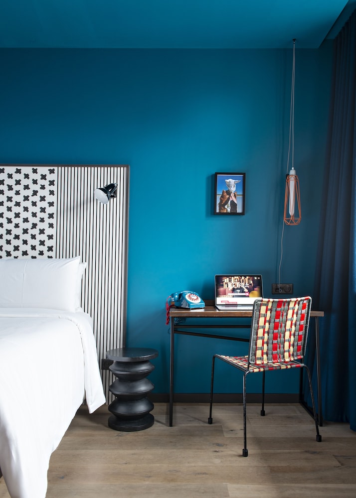 BOMA Easy Living Hotel 34/58