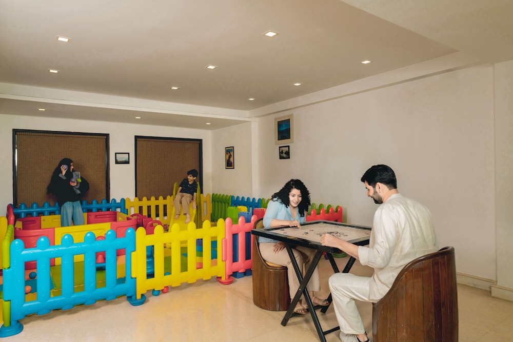 Country Inn Premier Pacific Mall Road Mussoorie 47/60