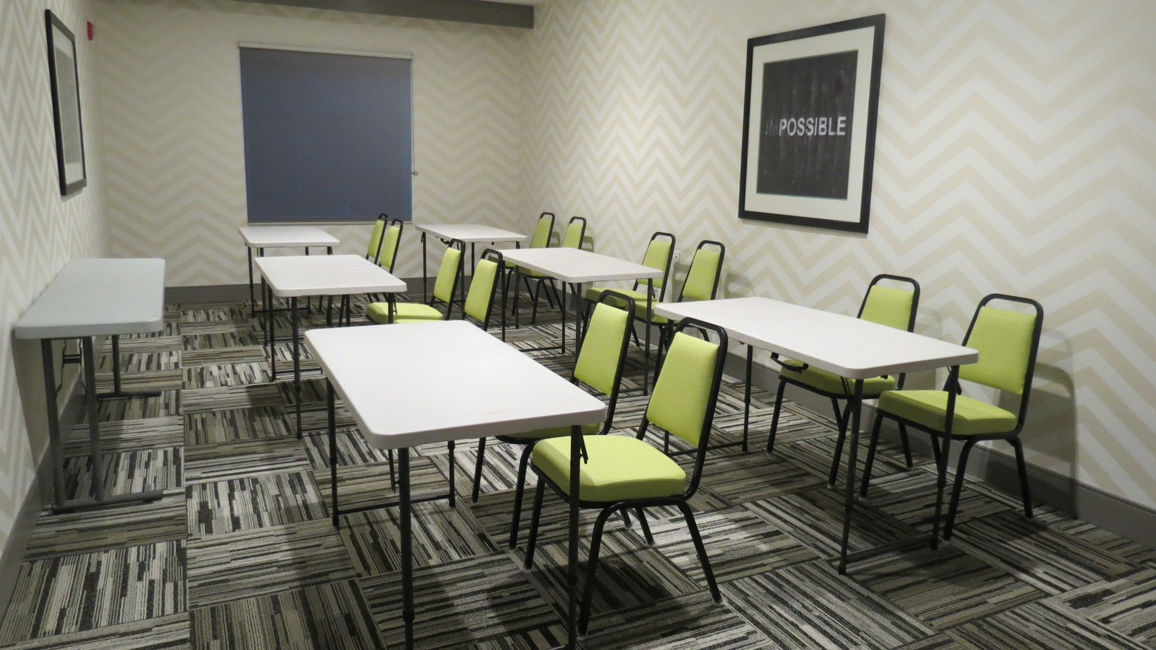 Holiday Inn Express Suites Shippensburg 53/65