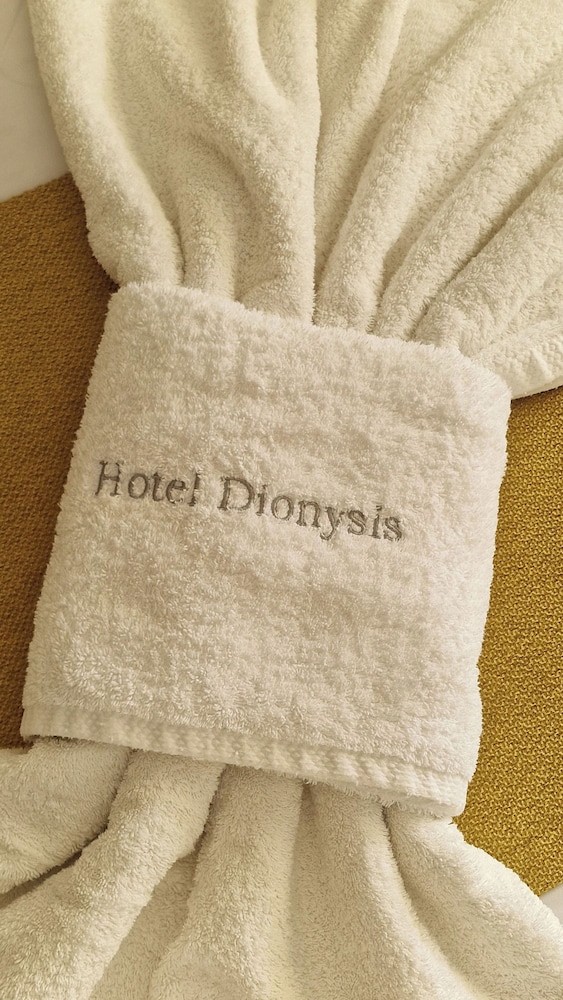 Dionisis Studios 20/50