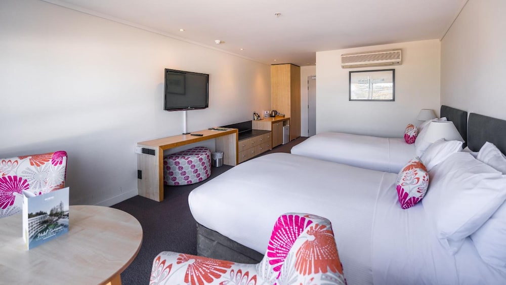 Scenic Hotel Te Pania 20/48