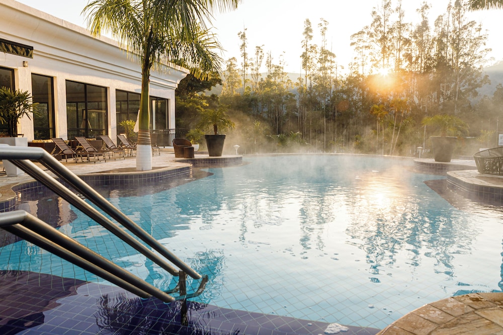 Vale Suico Resort Hotel 37/72