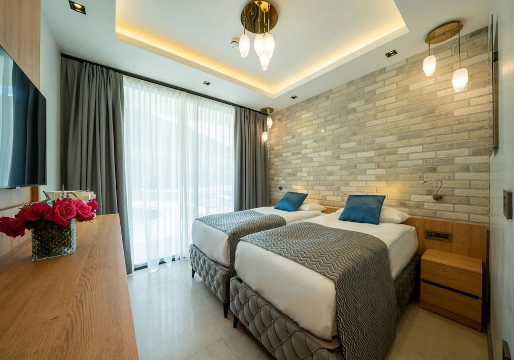 Batihan Vadi Hotel 34/89